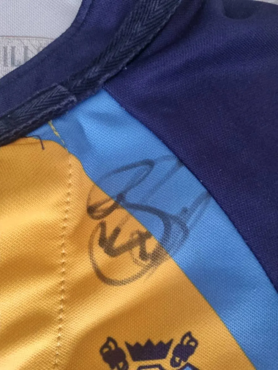 Jersey signed by Lenster RFC - Image 3