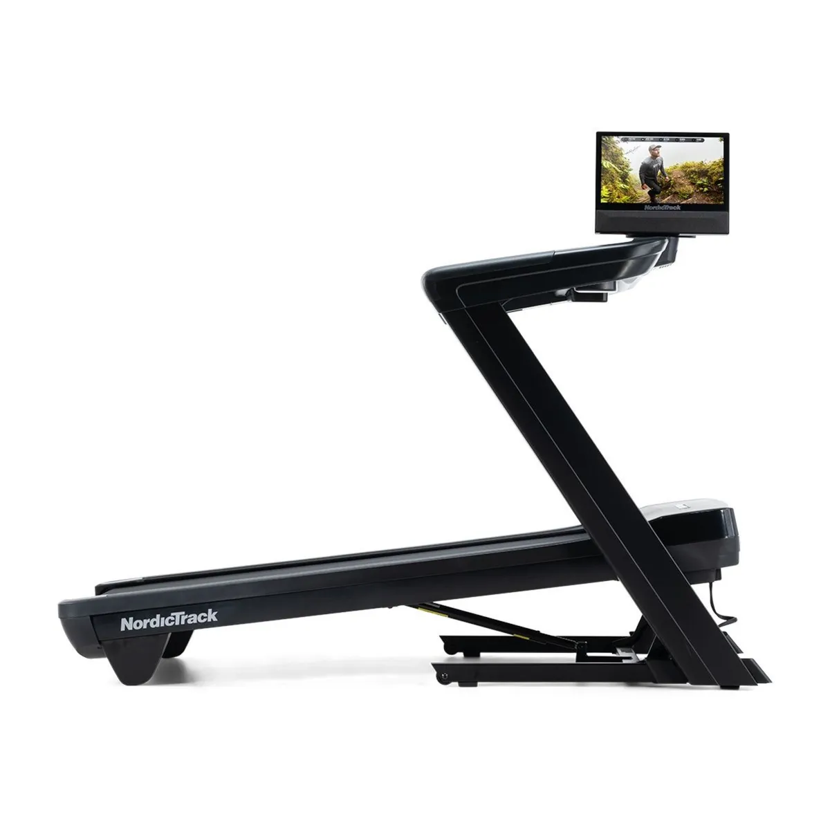 Nordictrack 1750 treadmill-Free Delivery - Image 2