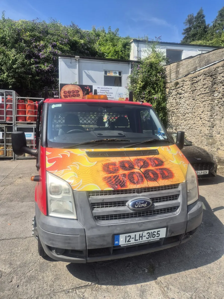Ford Transit dropside with taillift - Image 1