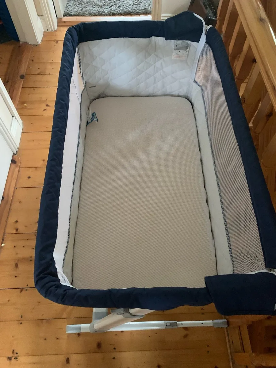 Baby bed - Image 2
