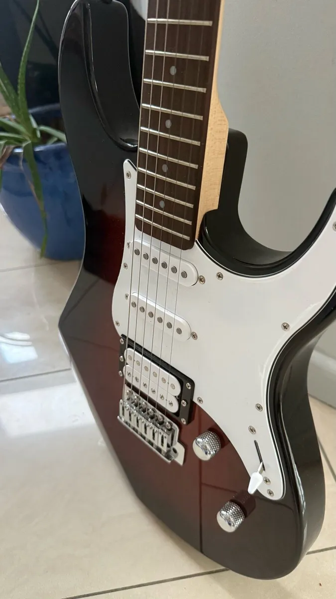 Yamaha pacifica 112v - Image 3