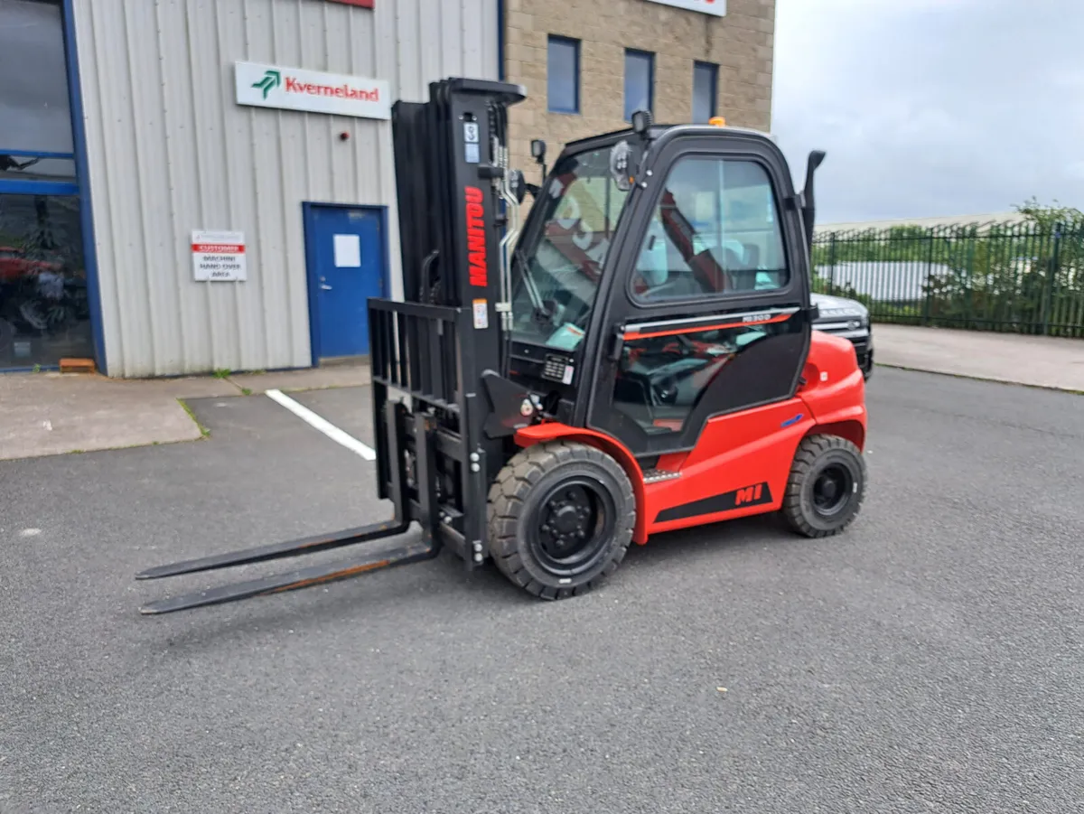 New Manitou MI30D forklift - Image 2