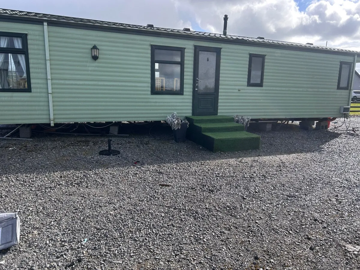Mobile home - Image 1