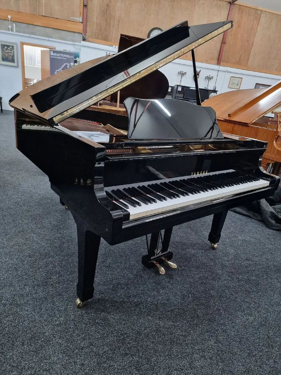 Yamaha G2 Grand Piano | c.1974 | Polished Black - Image 3