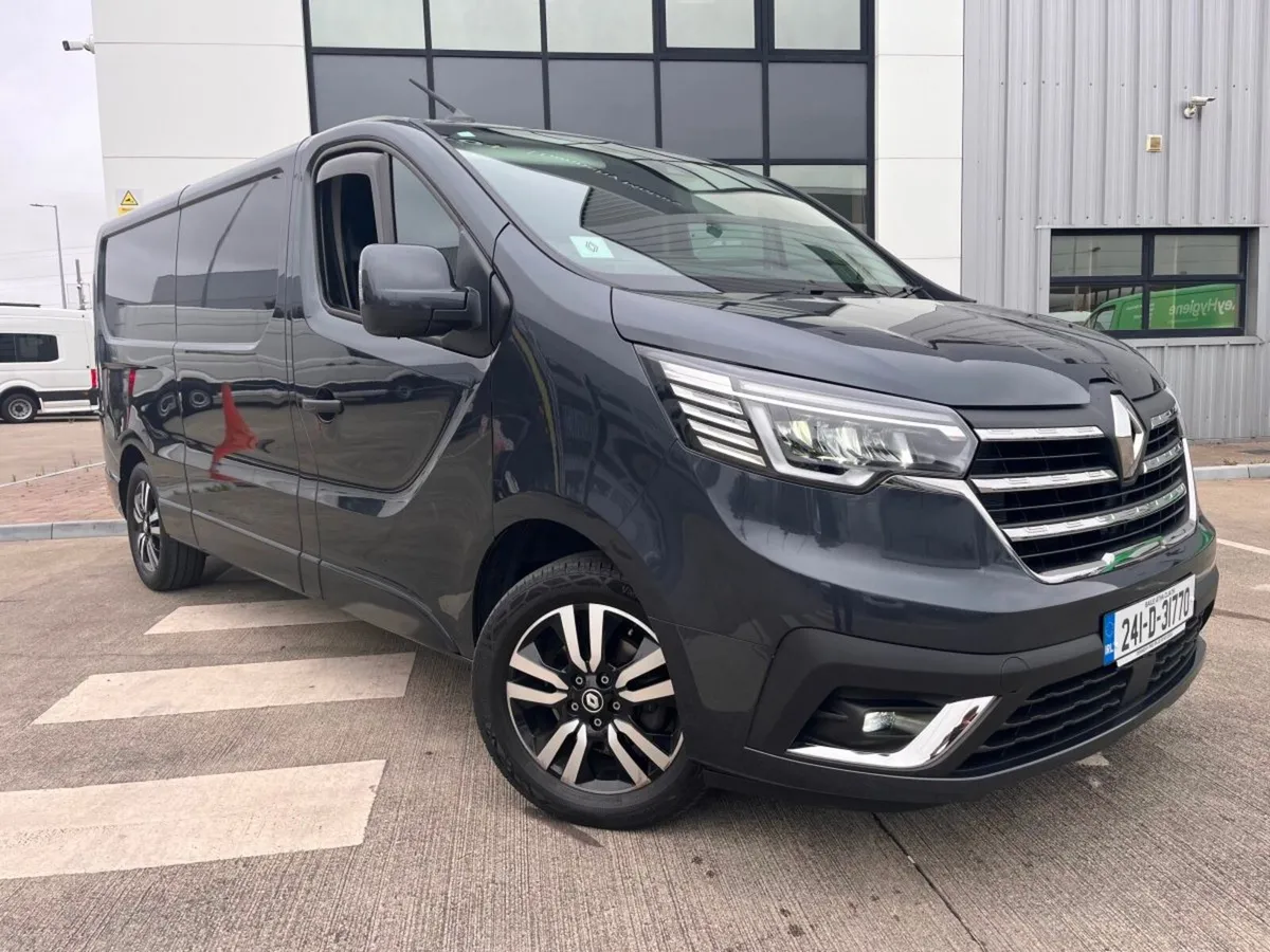 Renault Trafic LL30 Blue DCI 170 Auto EDC SPORT - Image 2