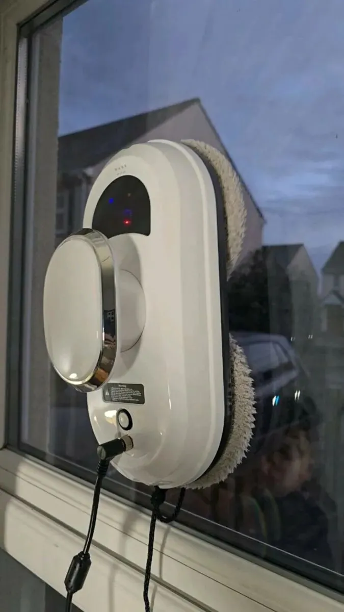 Window cleaning robot brand new - Image 2