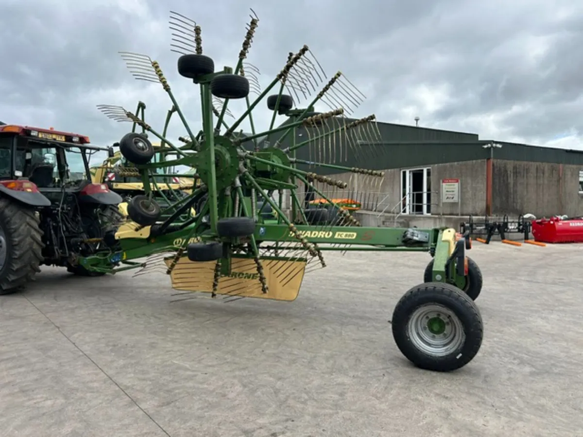 Krone TC880 Rake - Image 3