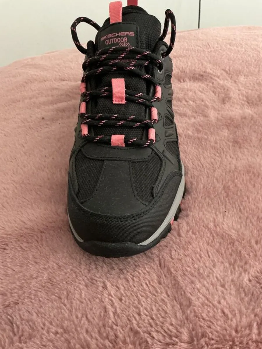 Skechers Outdoor - Image 3
