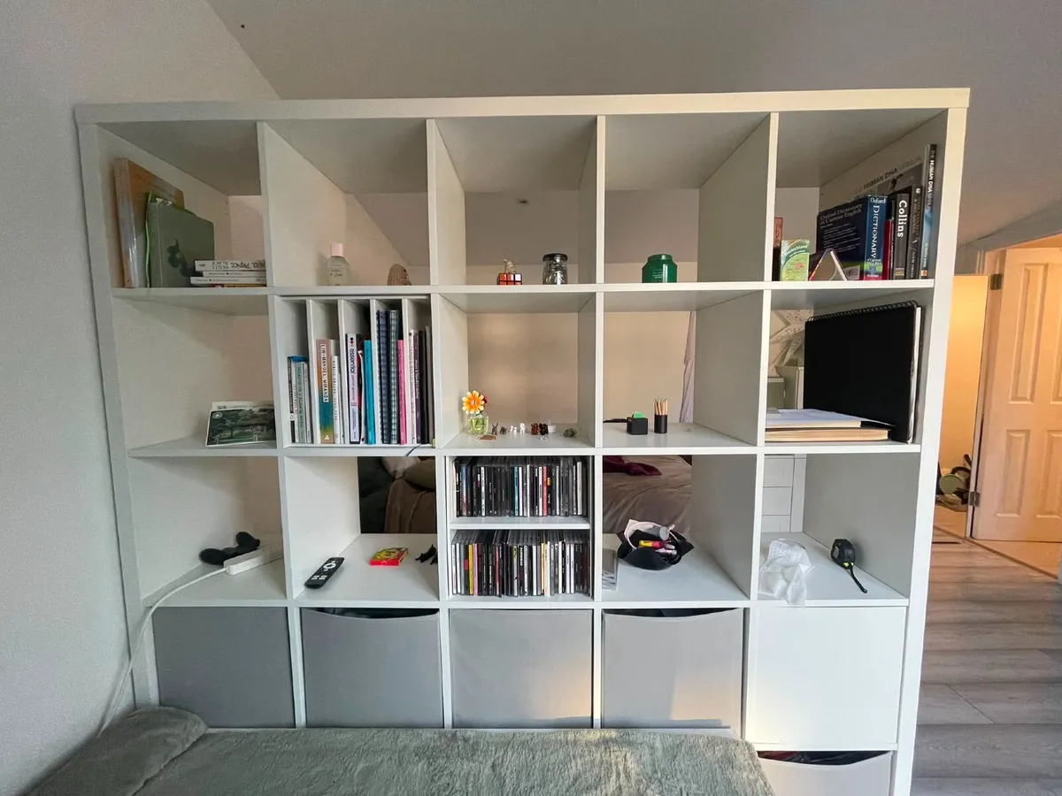 Kallax shelves - Image 1