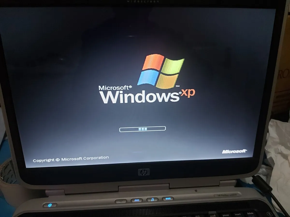 HP Pavilion zv6000 Laptop, 5GB Ram, 60GB HDD, XP - Image 1
