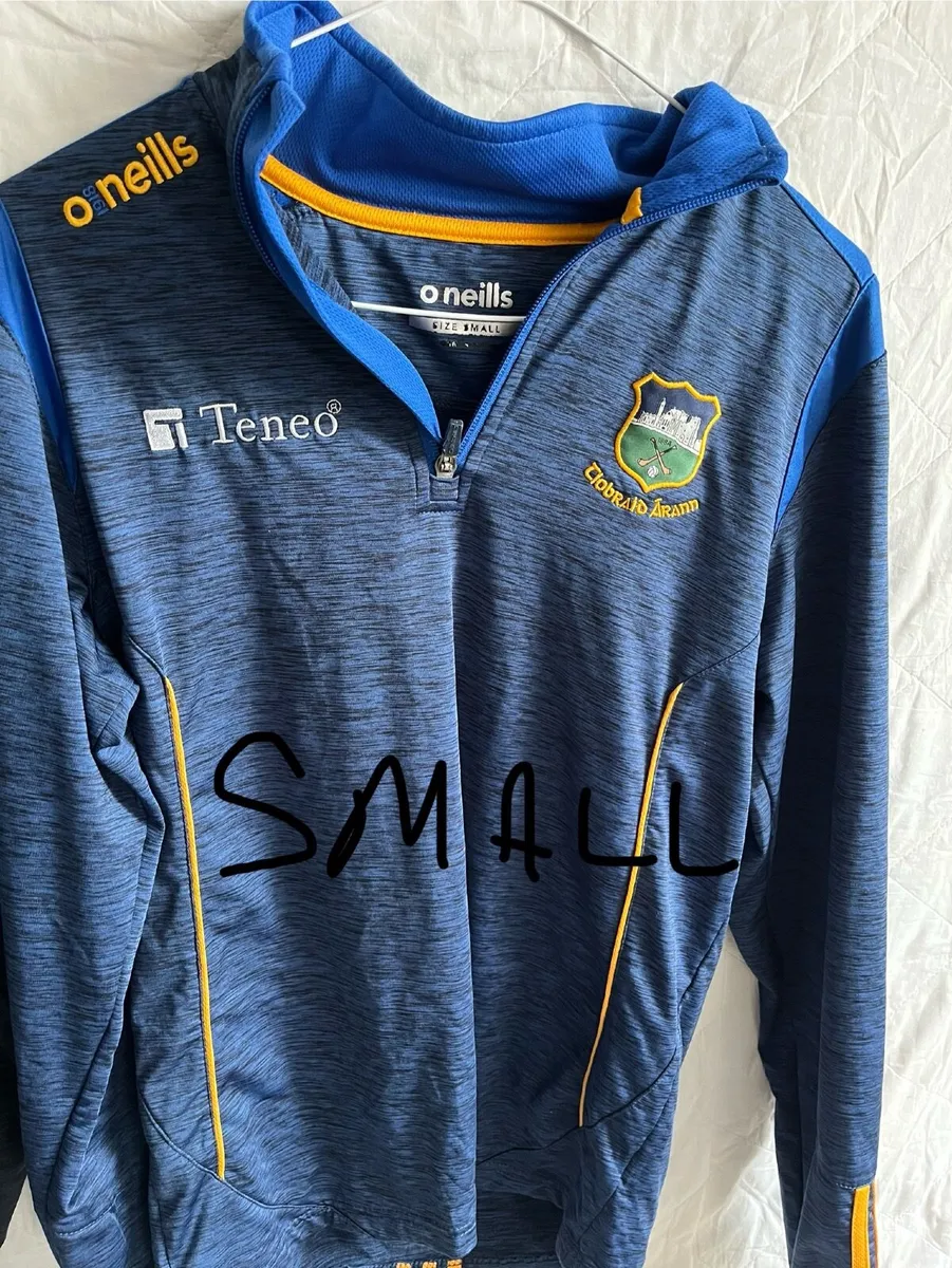 Tipperary Gaa half zip x 4 - Image 4