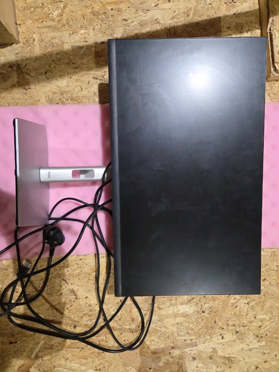 DELL 24-inch Monitor - Image 2
