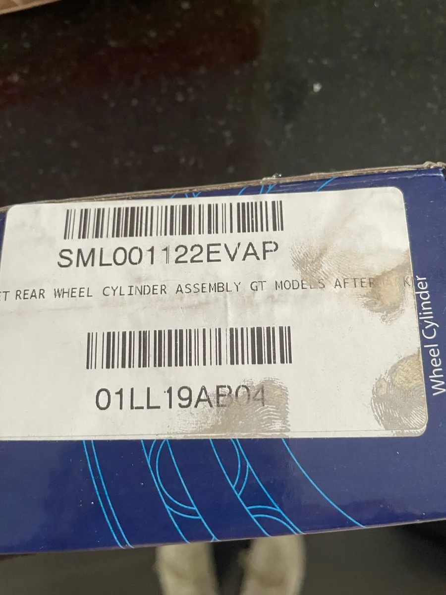 Wheel cylinder x 2 - Image 3