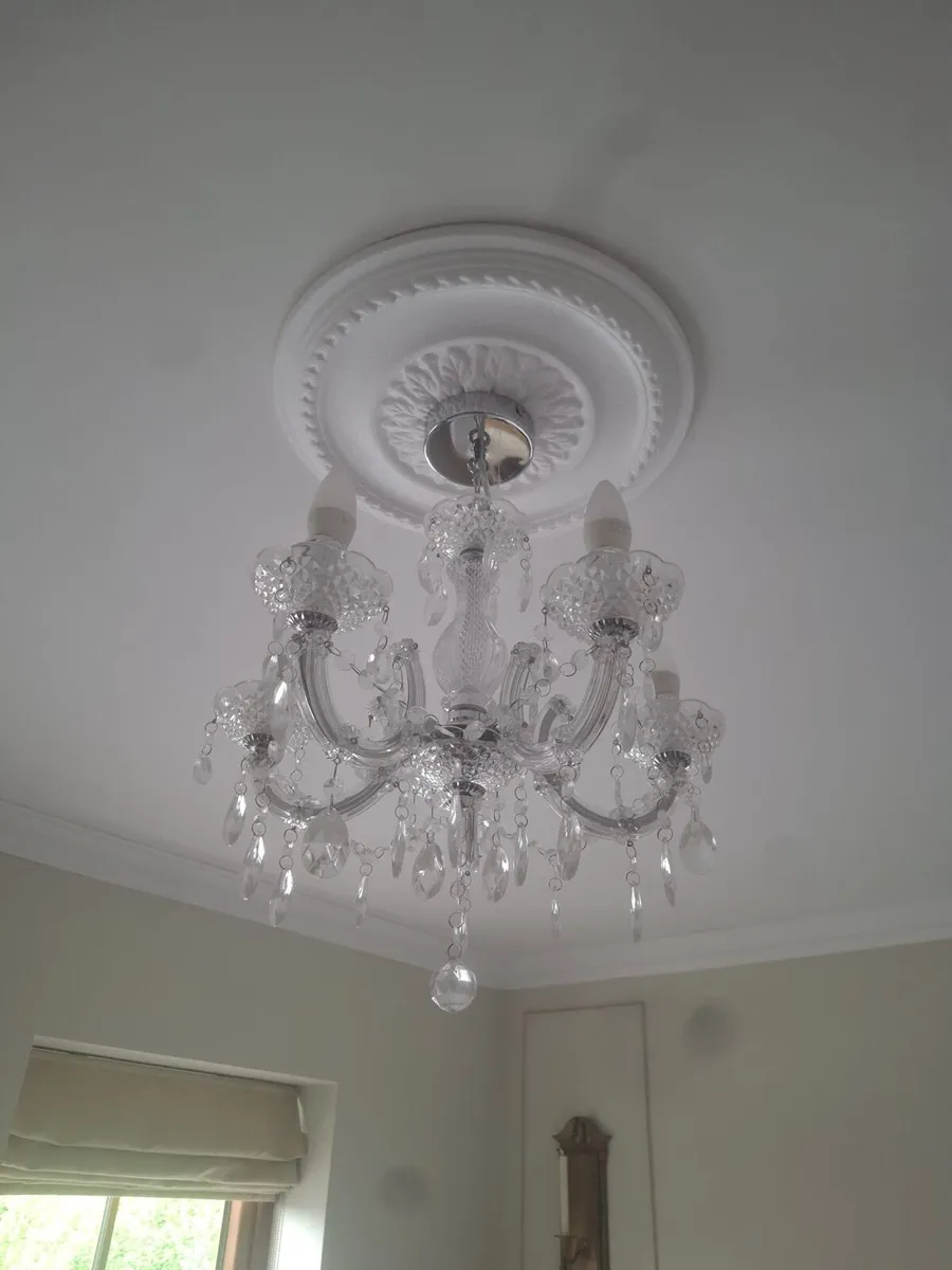 Marie Therese style chandelier - Image 2