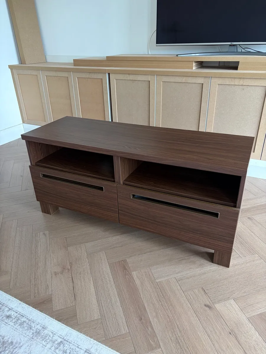 TV Unit - Image 3