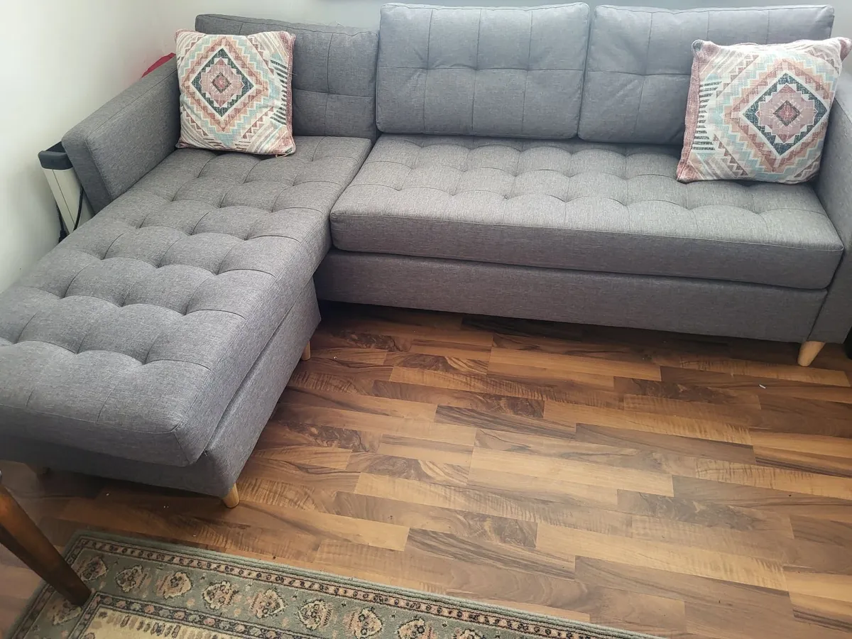 Sofa,couch - Image 1