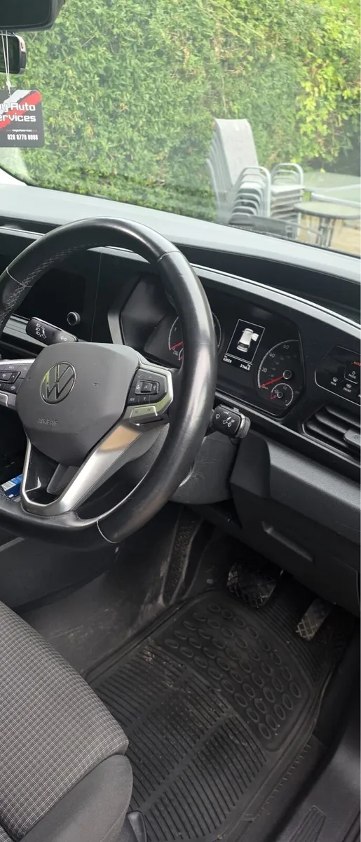Volkswagen caddy 2.0 TDI AUTOMATIC 23,500 ex vat - Image 4