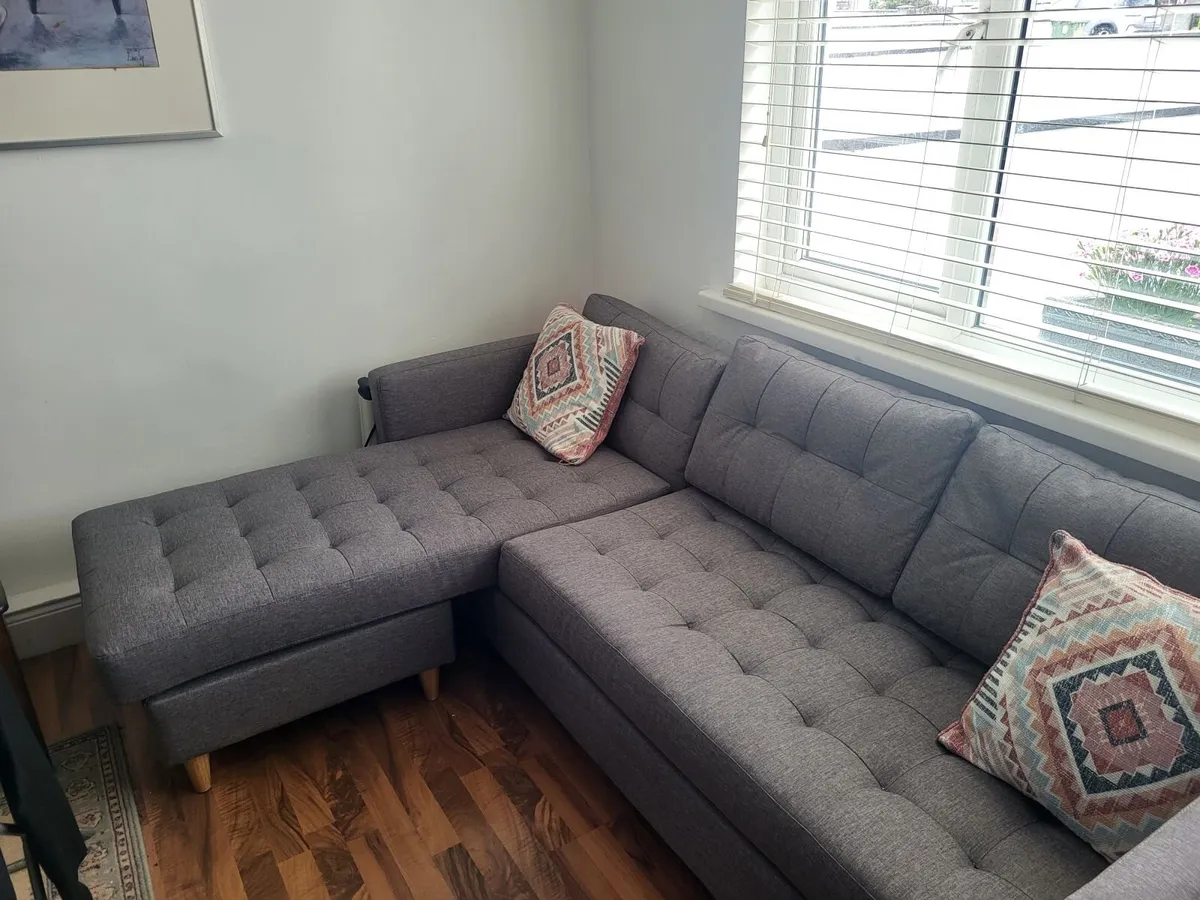 Sofa,couch - Image 3