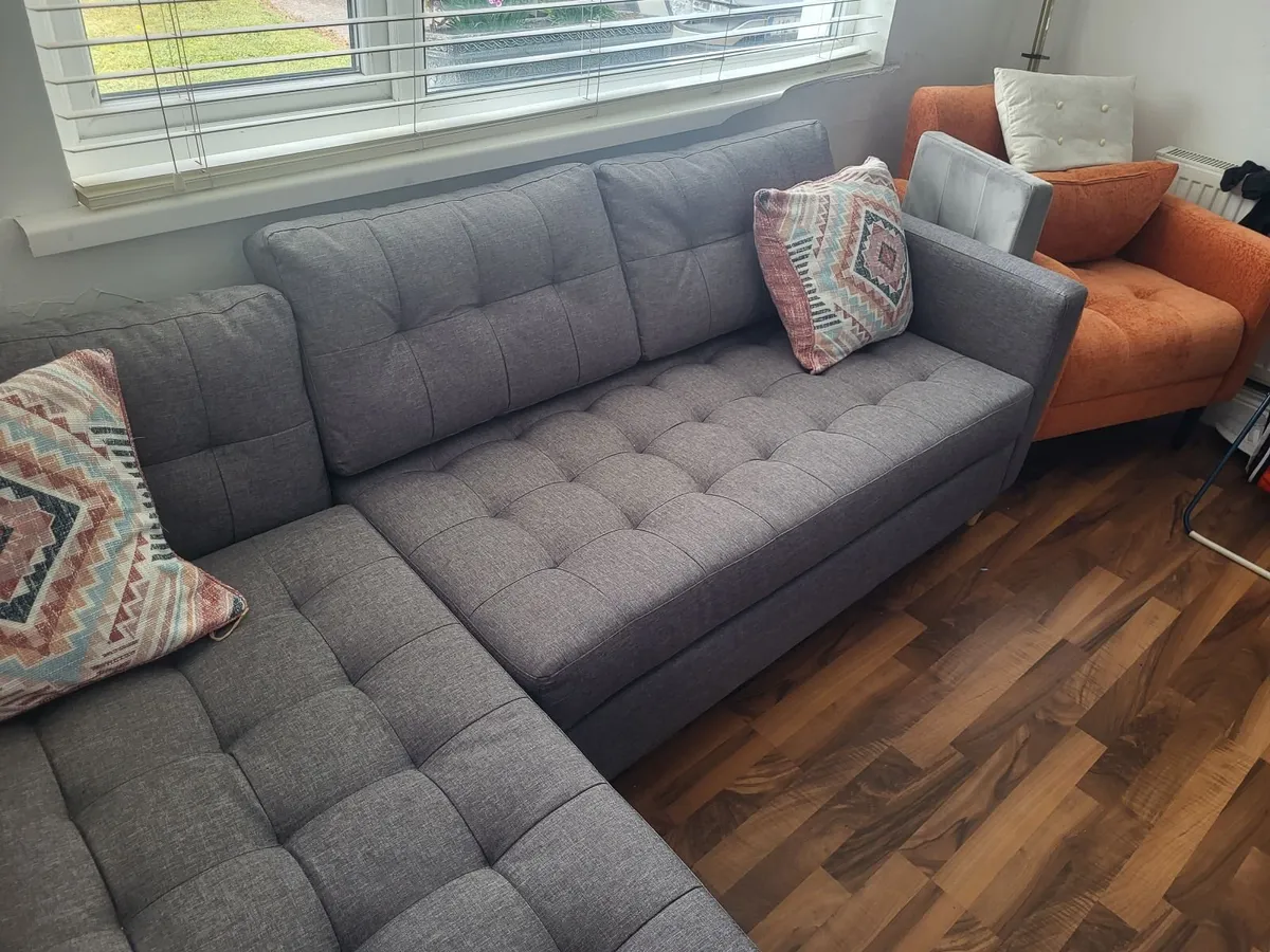 Sofa,couch - Image 2