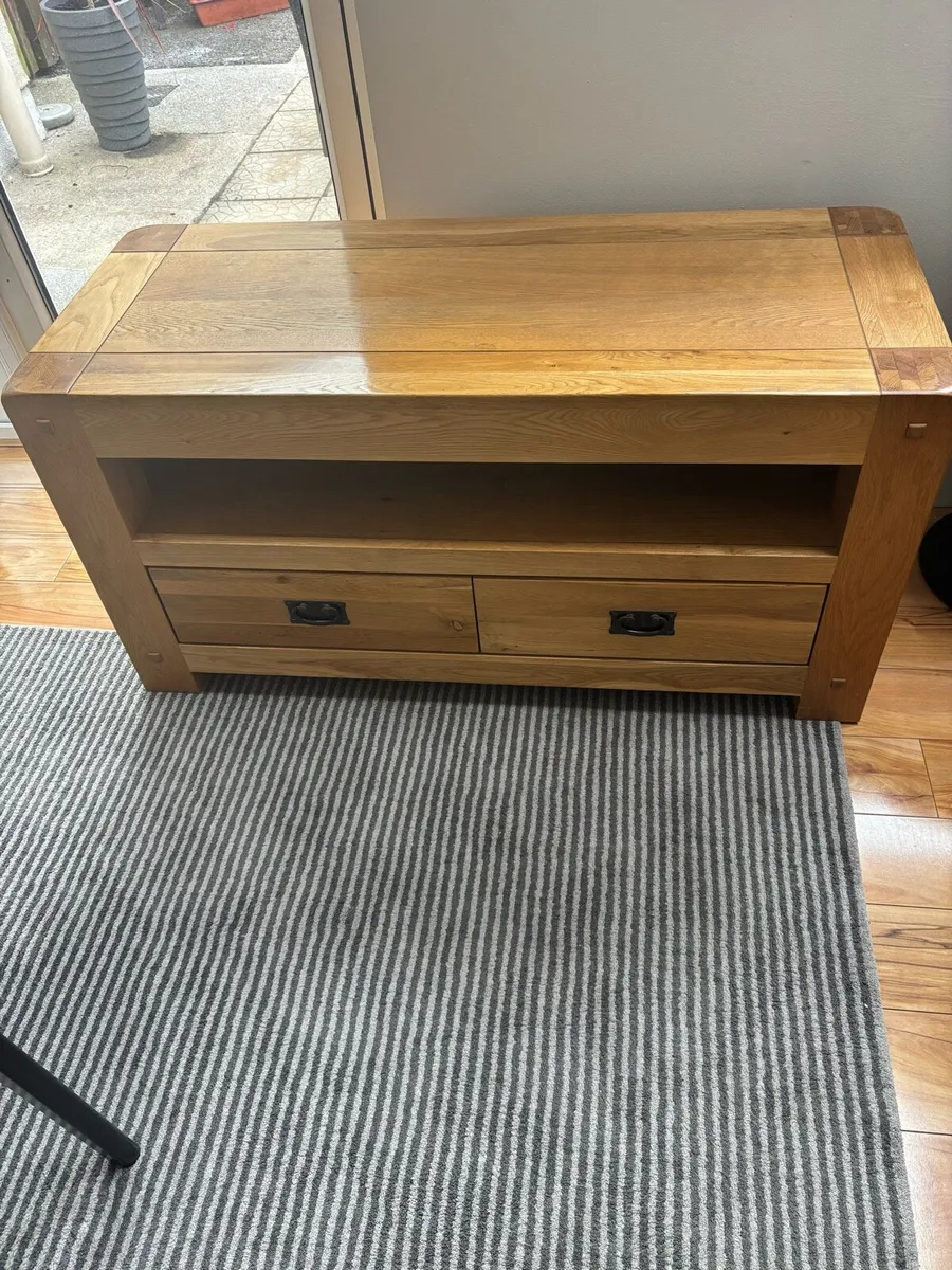 TV Unit Solid Oak - Image 1