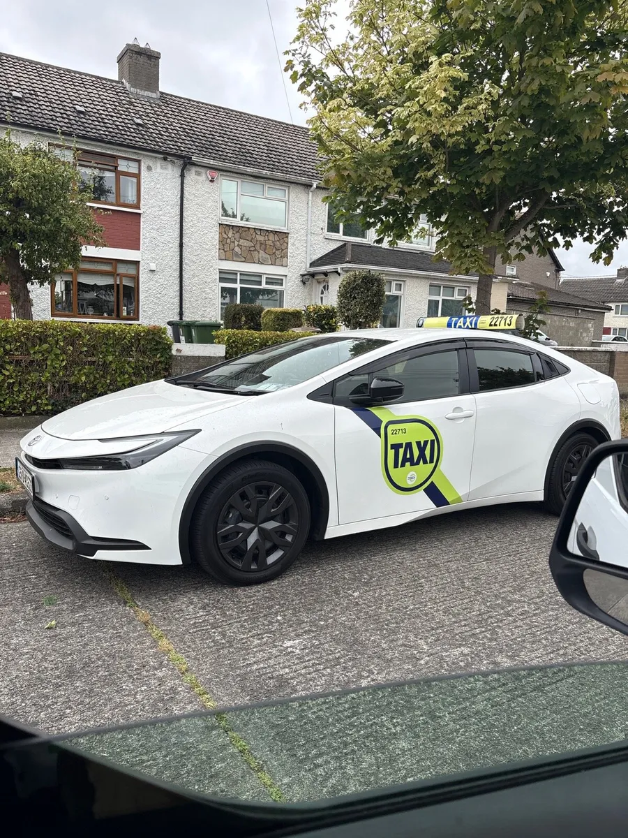 Taxi - Image 1