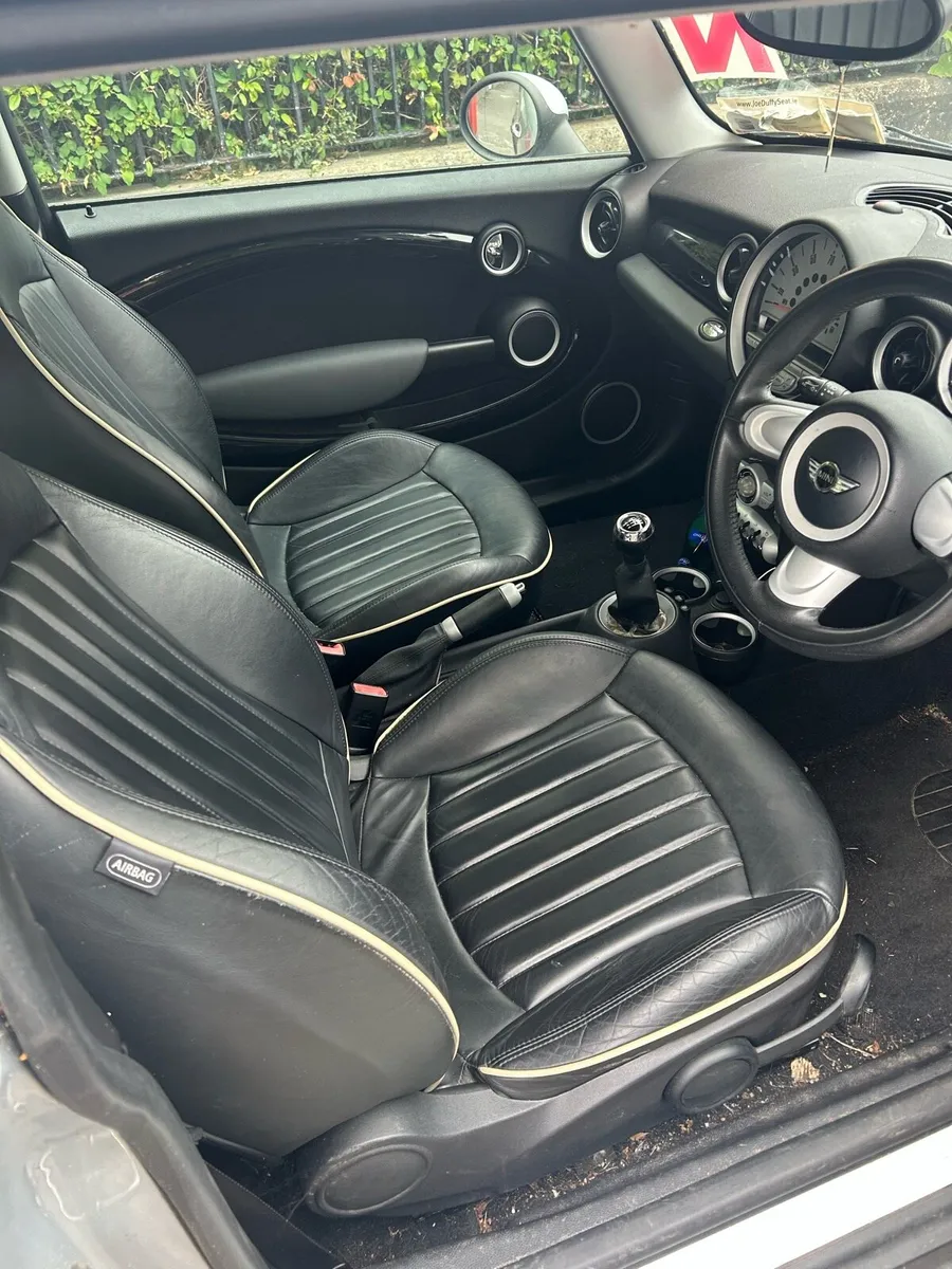 Mini Cooper - Image 1