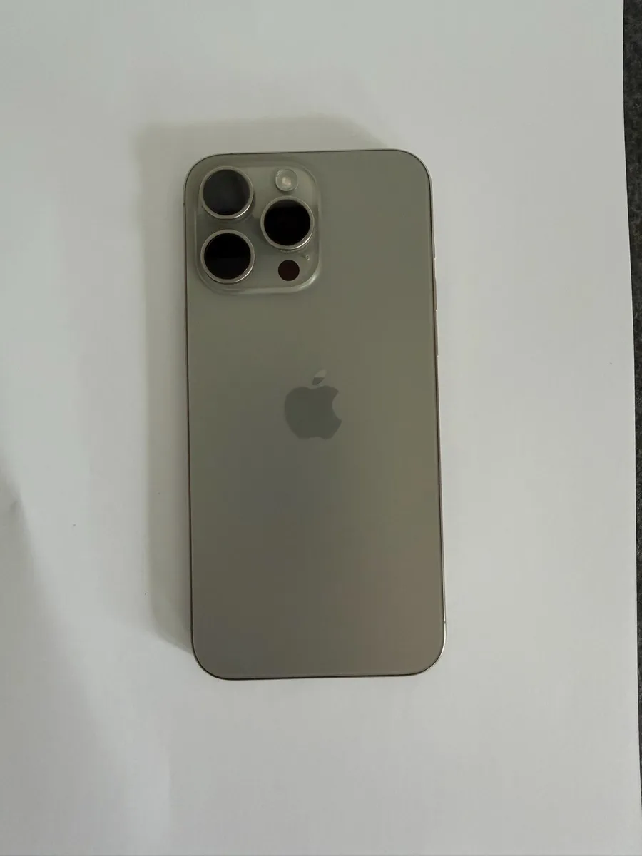Apple IPhone 15 Pro Max - Image 2