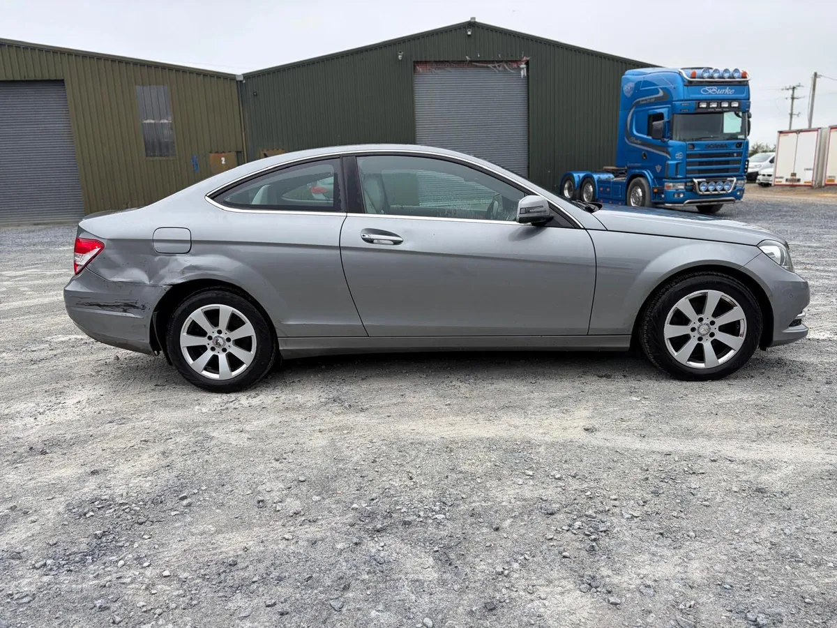 2014 Mercedes C class 2.2 diesel automatic - Image 3