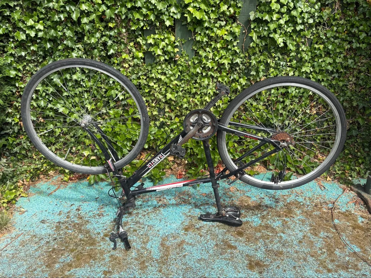Apollo Transfer Hybrid Bike for Repair or Parts - Image 1