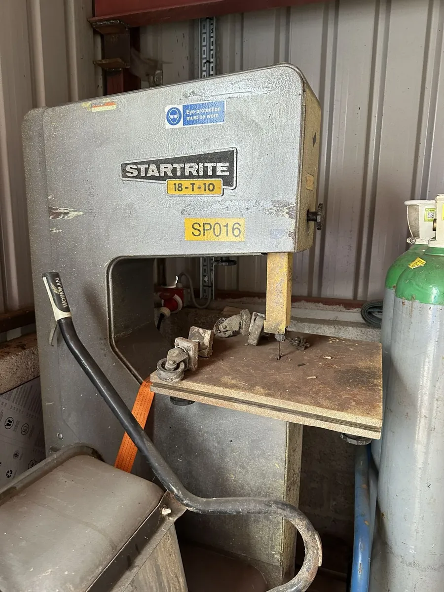 Used Startrite 18-T-10 Vertical Bandsaw - Image 4
