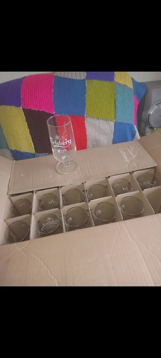 22 NEW CARLSBERG PINT GLASSES - Image 2