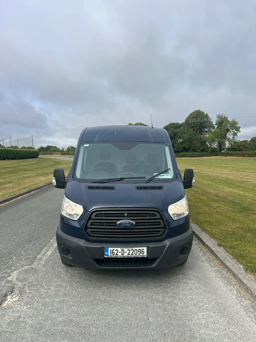 Ford Transit 2016 TAX/DOE 04/27 - Image 2
