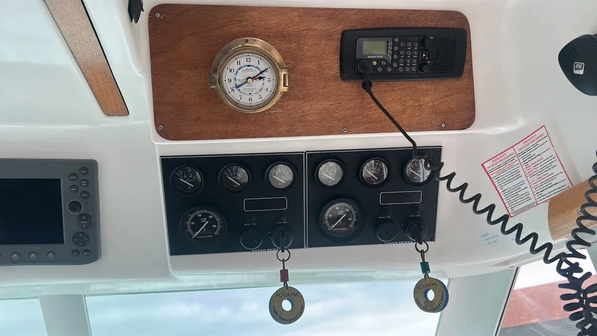 Boat - Image 4