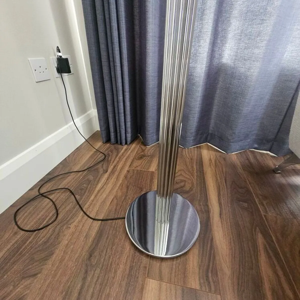 Fabulous Floor Lamp - Image 4