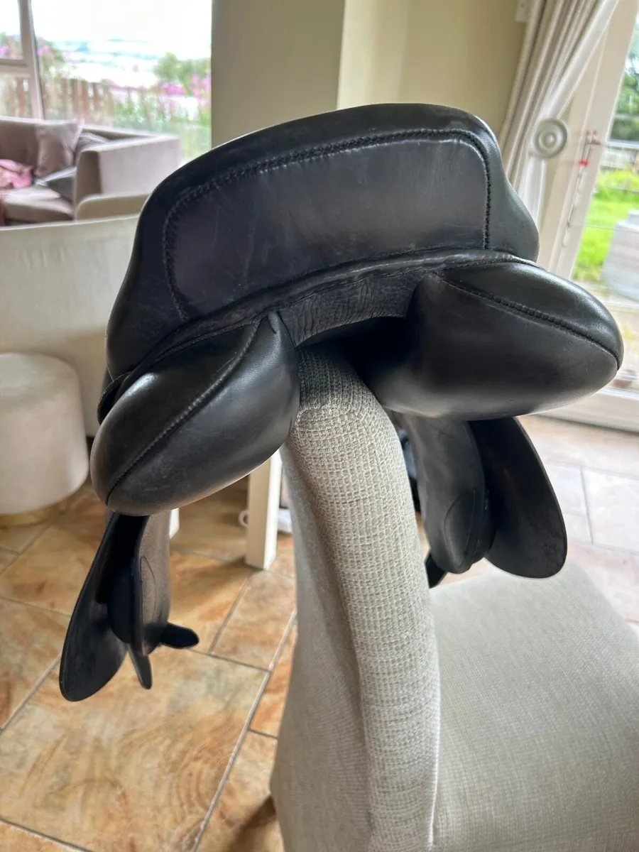 Saddle - Image 4
