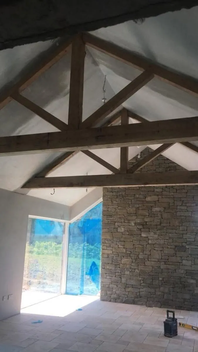 Roof trusses / king post truss - Image 1