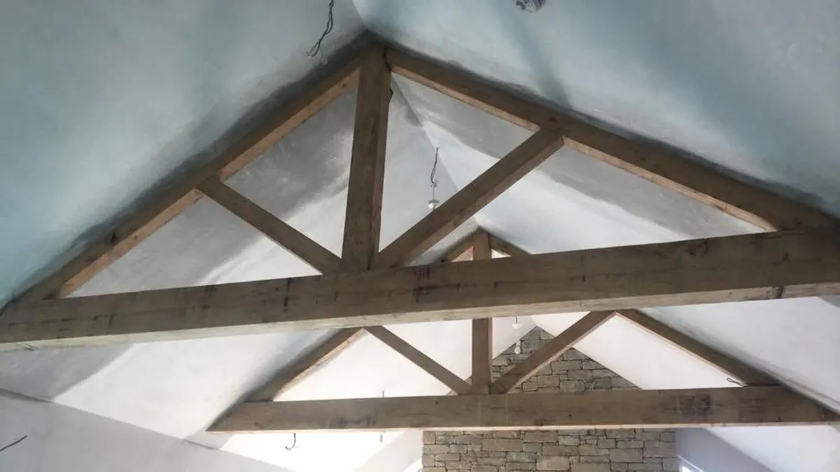 Roof trusses / king post truss - Image 2