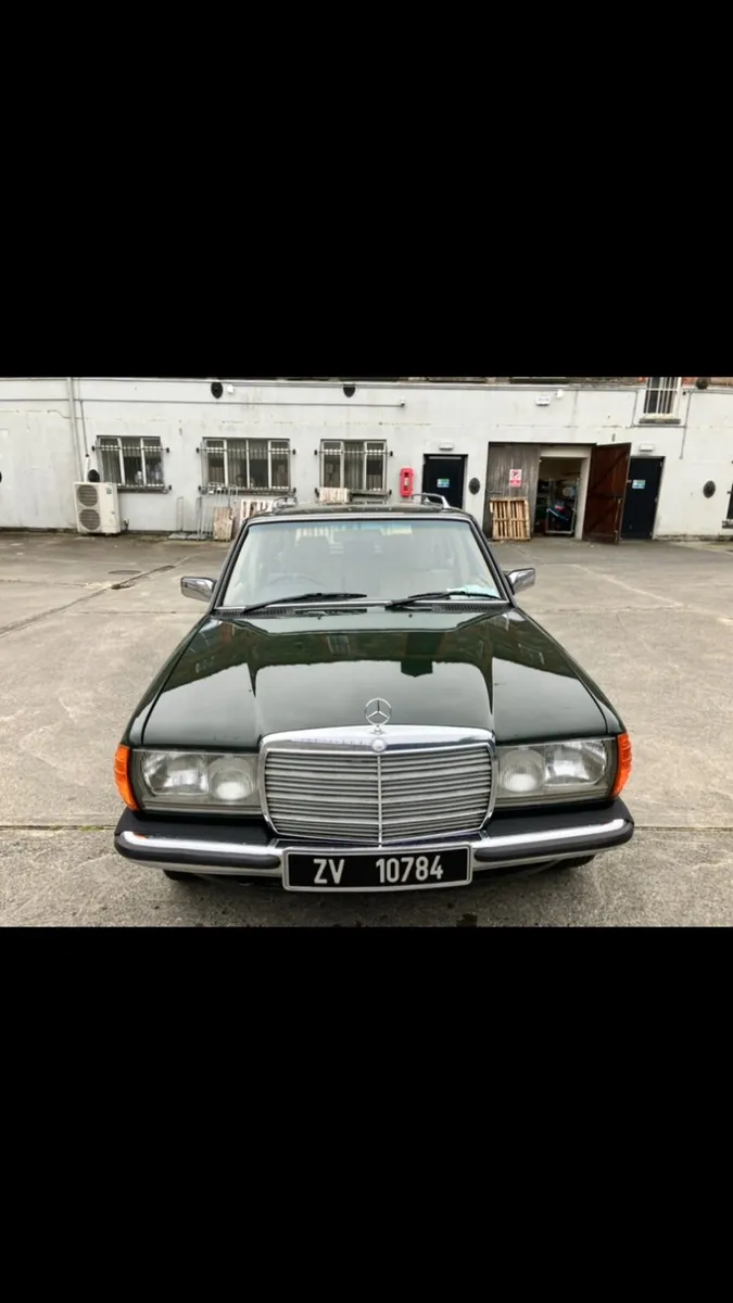 Mercedes-Benz Other 1983 - Image 2