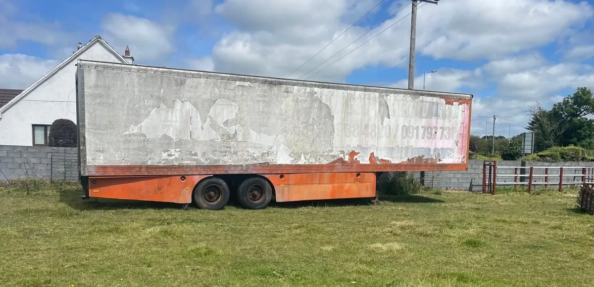 40 foot steel container - Image 1