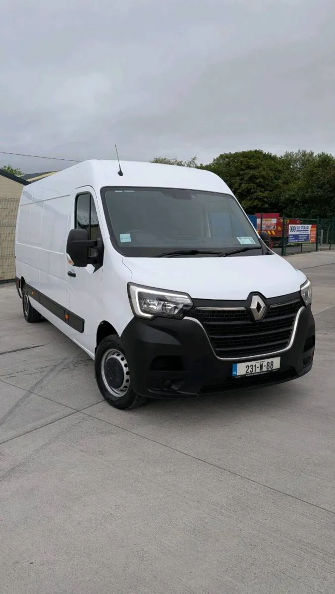 Renault Master van L3H2 - Image 1