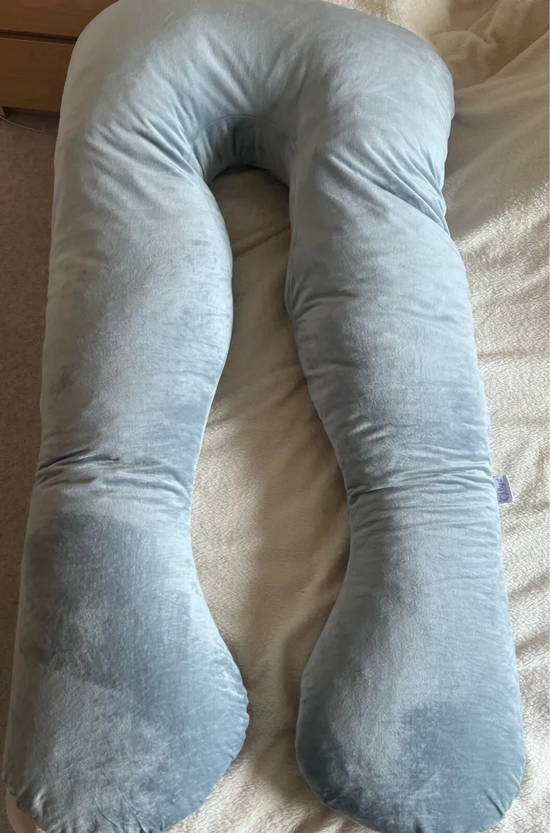 Pregnancy Pillow - Image 2
