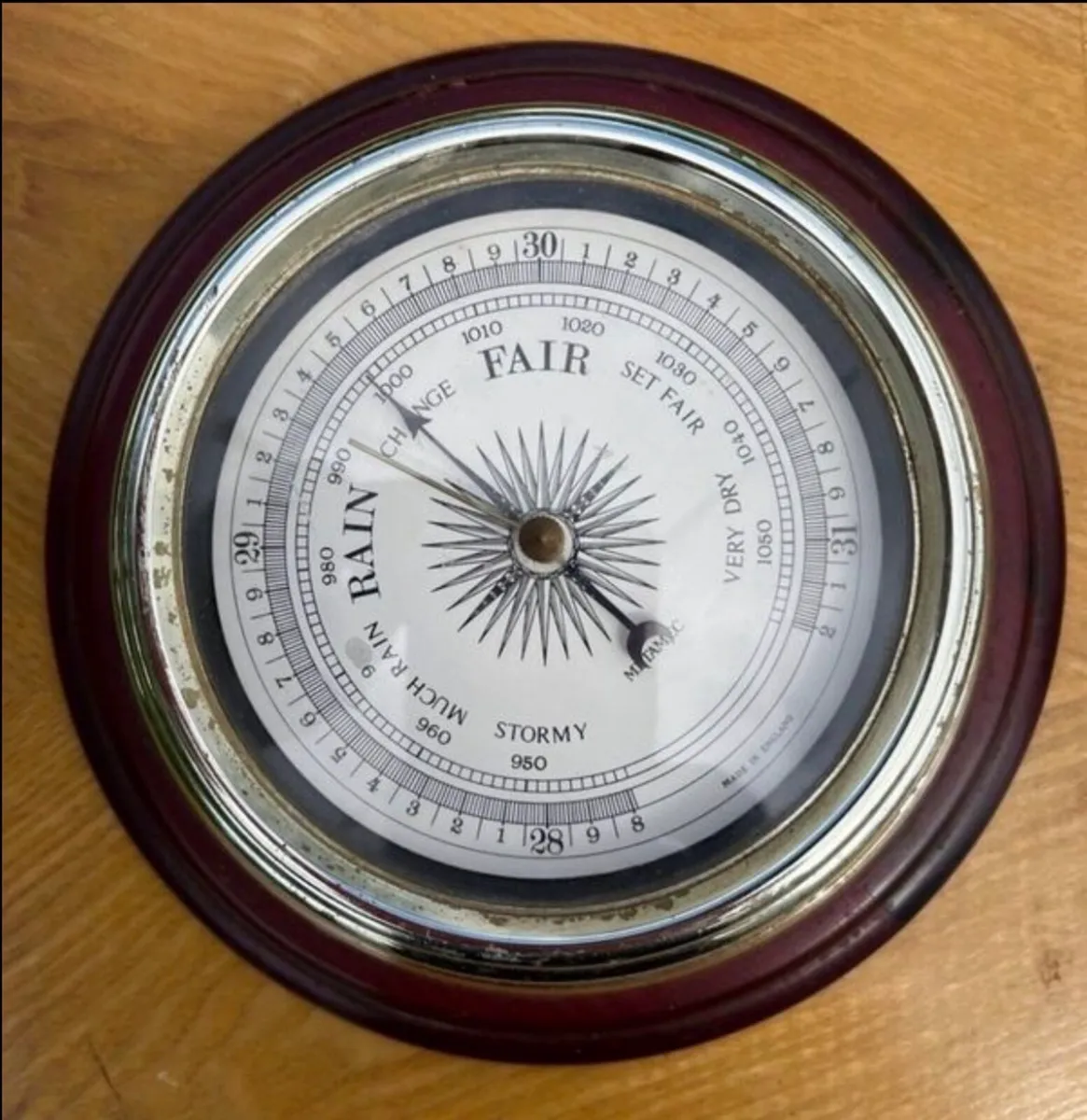 Vintage clock and barometer - Image 3