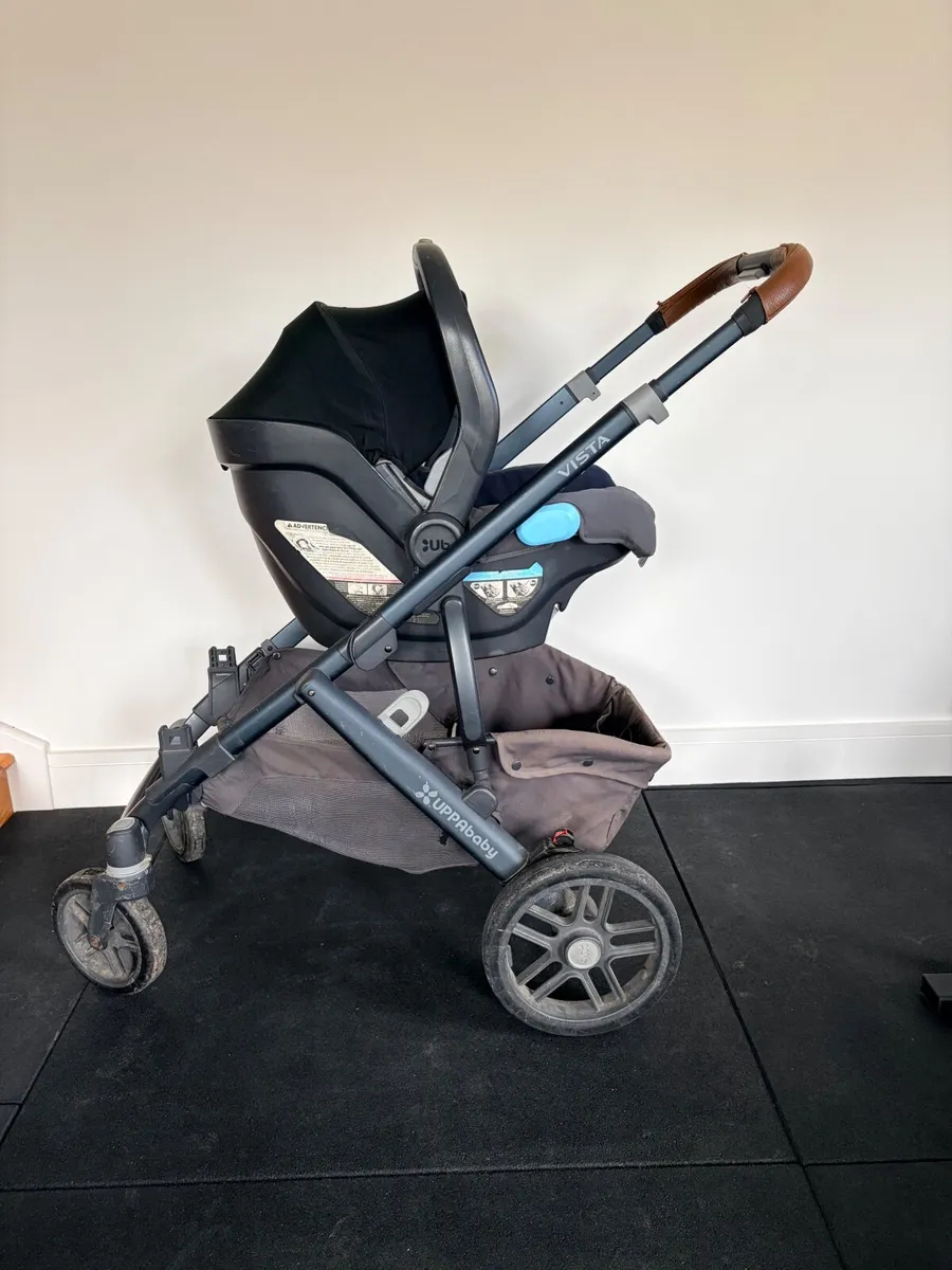Uppababy car seat - Image 1