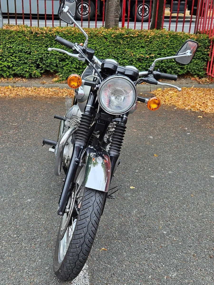 Kawasaki W650 - Image 4
