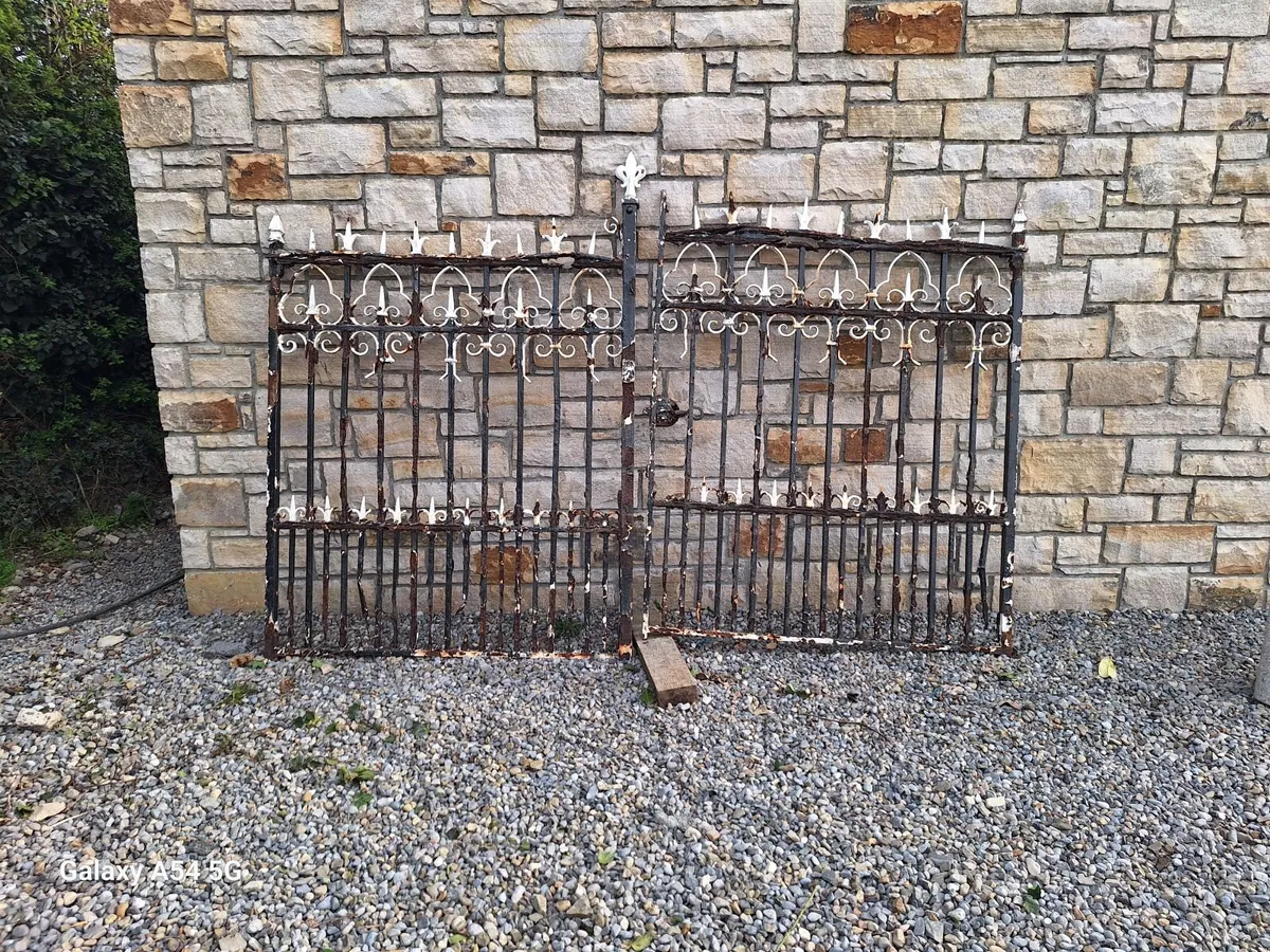 Antique Wrought Iron Gates from 1883 - Image 2