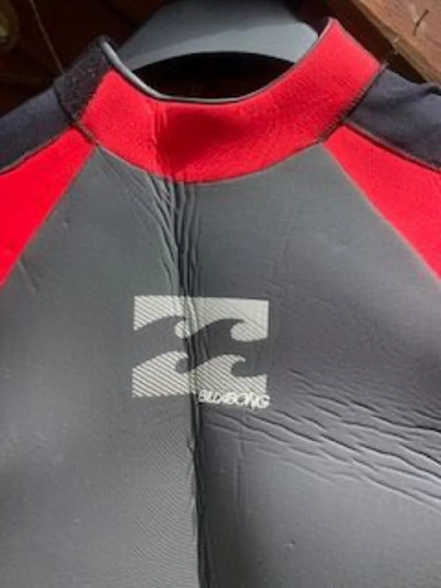Wetsuit - Image 4
