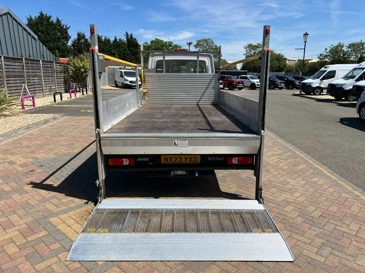 VB - 2023 Iveco Daily Dropside Van - Image 2