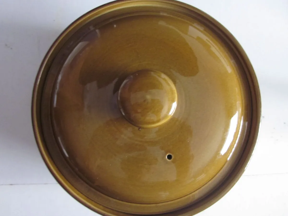 TG Green "Granville" Stoneware Glazed Lidded Dish - Image 3