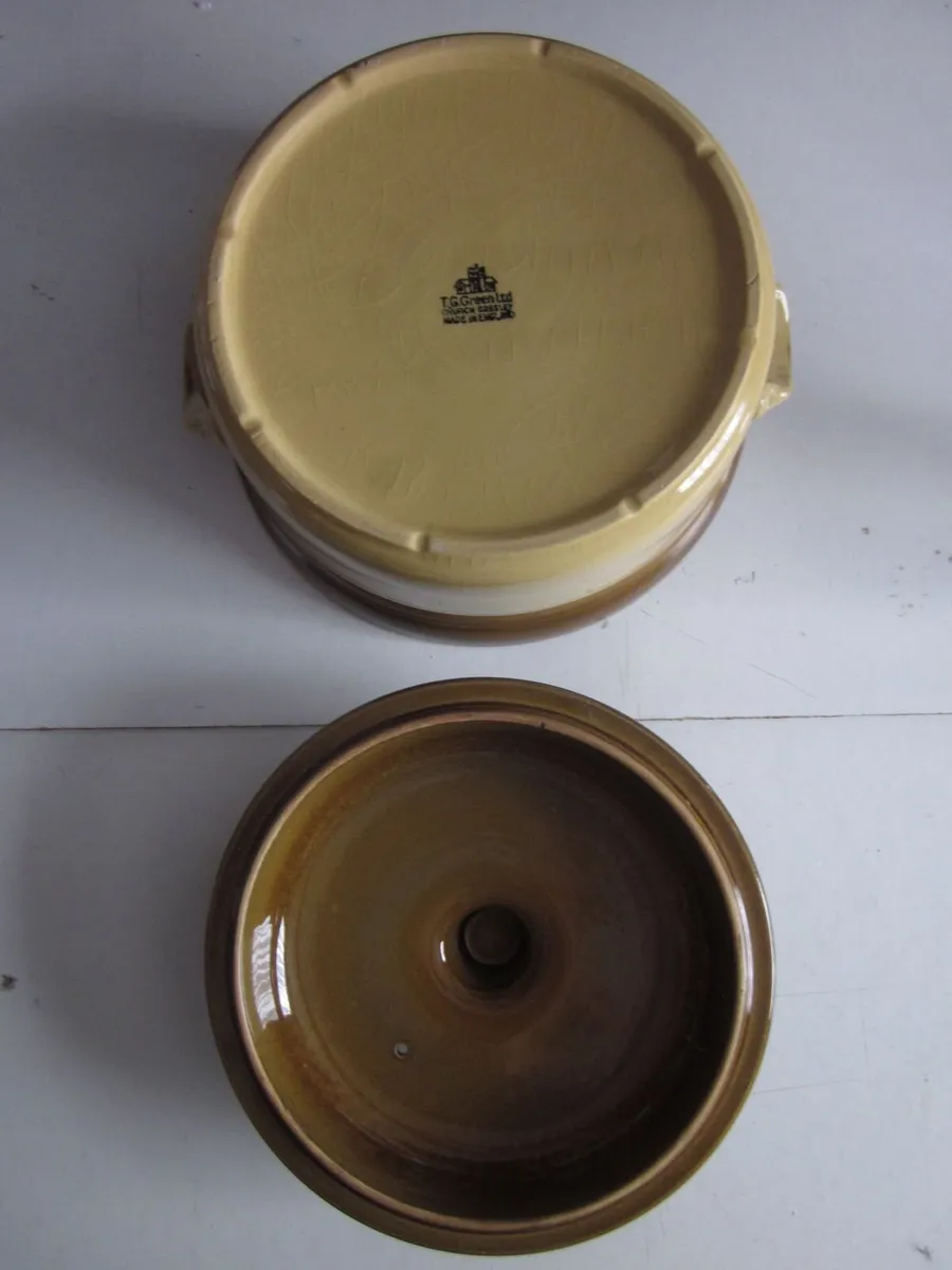 TG Green "Granville" Stoneware Glazed Lidded Dish - Image 4