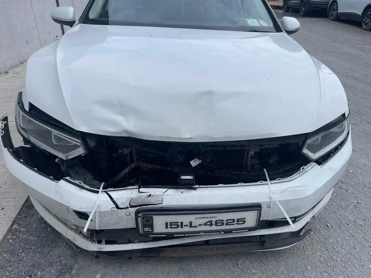 2015 VW Passat 2.0 TDI GT Bluemotion CAT C - Image 3